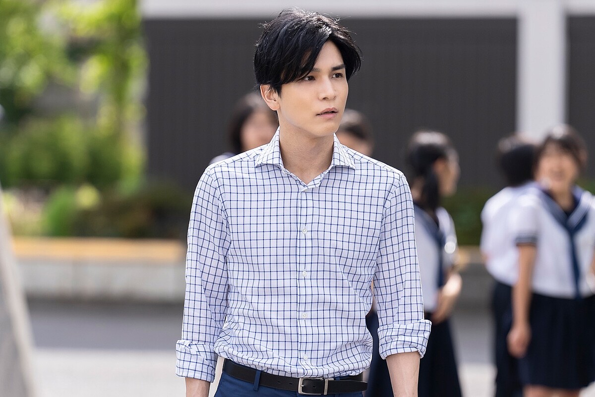 岩田剛典が主演の映画「金髪」新場面写真4点を解禁