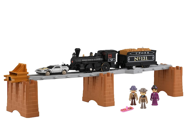 Cˣԣϣͣ CUniversal City Studios LLC and Amblin Entertainment, Inc. All Rights Reserved.