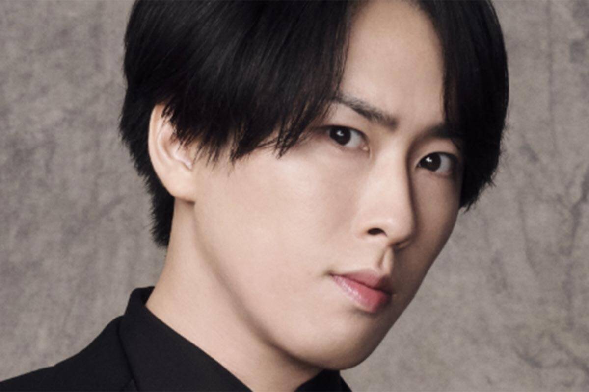  宮舘涼太（STARTO ENTERTAINMENT公式サイトより） 