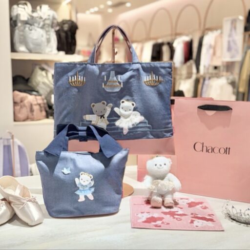 気分はバレリーナ♪「チャコット」×「ファミリア」初の