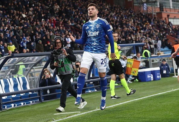 FCコモで躍動するバトゥリナ photo/Getty Images