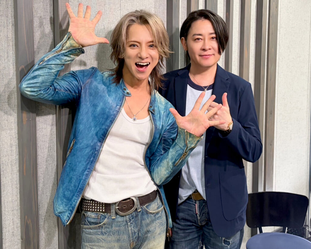 河村隆一、恒例配信ライブ『HOME』#56のゲストにSOPHIAの松岡充「また目の前のカリスマと最高の詩がうたえる」
