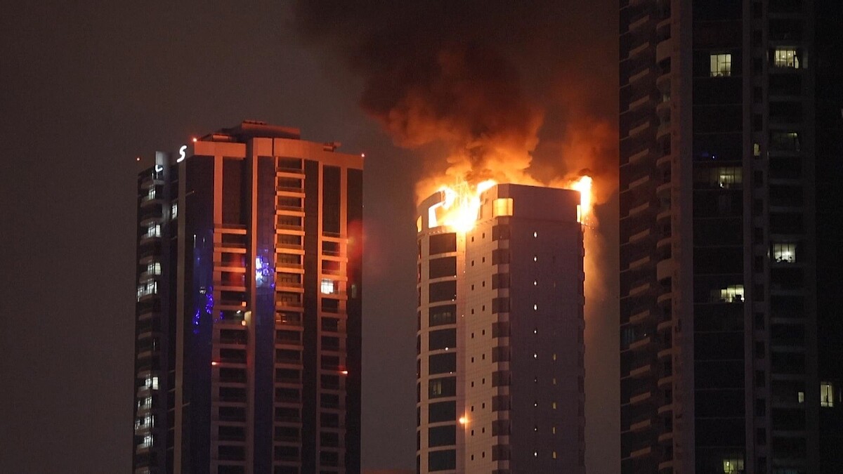 フランスが保有核弾頭数を増加 核兵器の脅威、高まり受けて