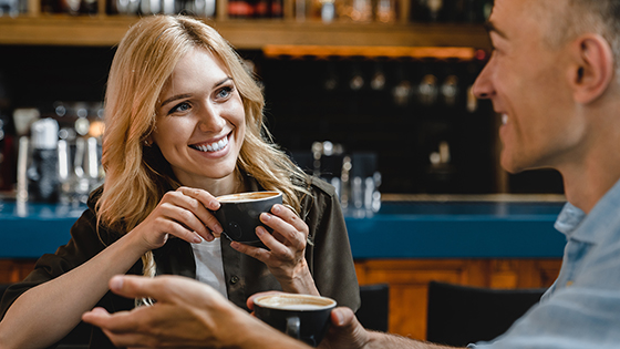 デートでの「性的な欺き」を見抜く 5つの戦略にまとまるか