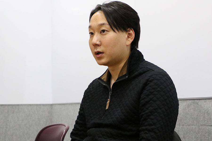 �����ǤΥץ졼�и�����İ�ꥦ���ꥢ�����ڼ̿���FOOTBALL ZONE�Խ�����