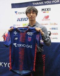 He has officially announced his return to FC Tokyo after five seasons, and defender Muroya Narito responded to interviews at the National Stadium.