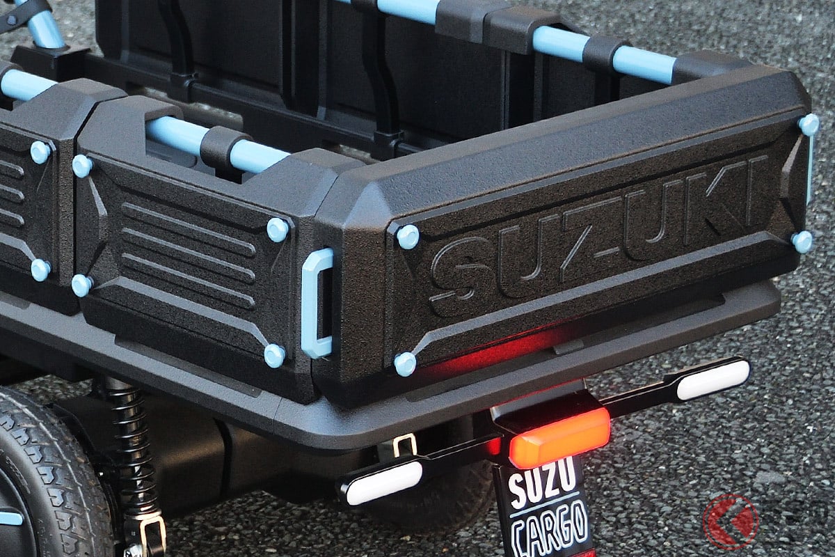 まるで小さな軽トラック?免許が要らないスズキの「スズカーゴ」が話題に