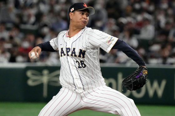 韓国戦の7回に登板した宇田川優希【写真：Getty Images】