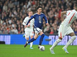 ���ܤ����פ򥳥�ȥ����뤷�����ġ��̿����������ʥ��å��������������ȼ̿������������ɡ�