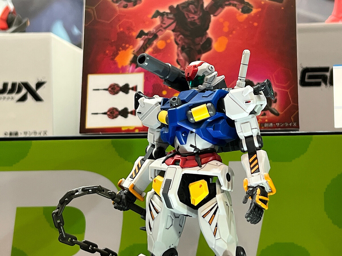 ガンダム ジークアクス」より「セイラ専用軽キャノン」と「シャア専用