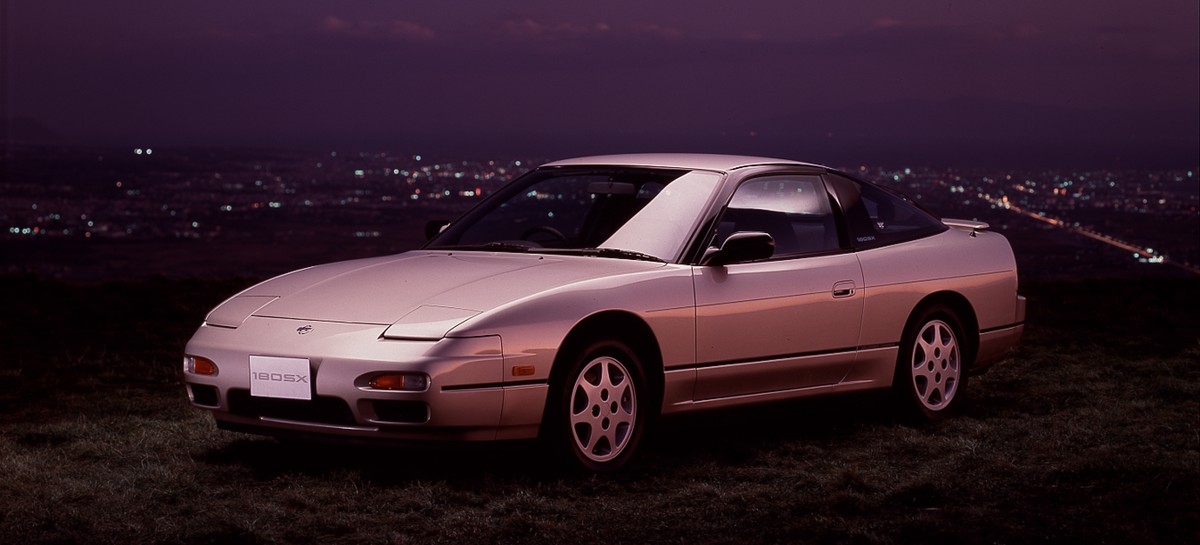 根強い人気の小型FRスポーツ シルビアの2代分を生き抜いた日産180SX