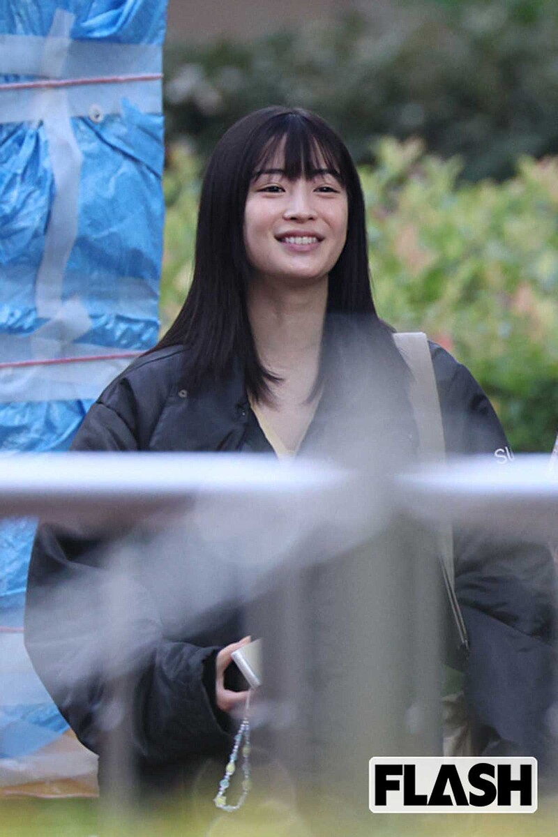  映画『汝、星のごとく』のロケをする広瀬すず 