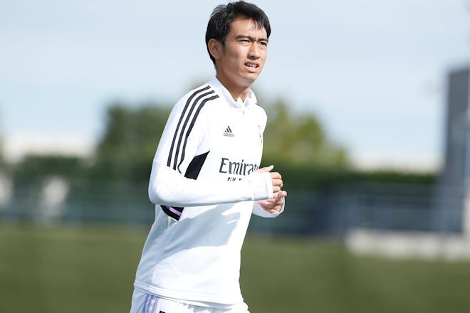 SD�����ӥ�����Ⱦǯ�����Ĥ�����档(C)Mutsu FOTOGRAFIA