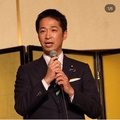 維新代表 ヤジに「おもんない」