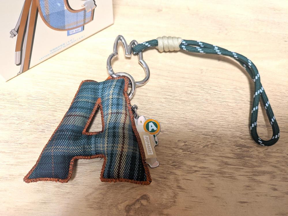 ポップマート》話題の「ミニラブブ」新作を発売日に入手