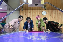 SixTONES松村北斗＆三浦友和出演！日本テレビ系『メシドラ』スペシャル！三浦にとって松村の第一印象「変わった子だな」