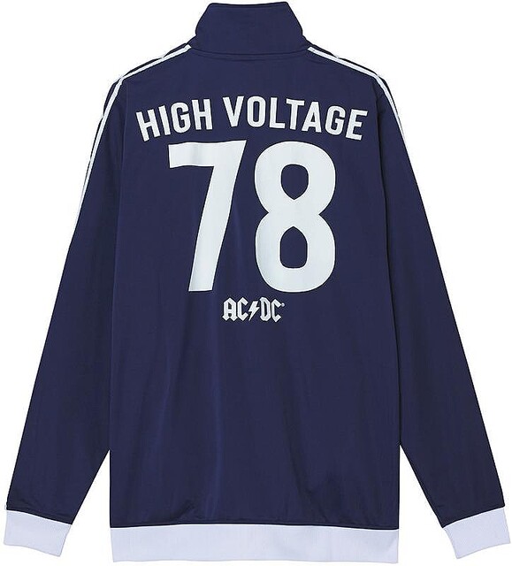 UMBROがロックバンド“AC/DC”とコラボ！「78スコットランド」ウェアが