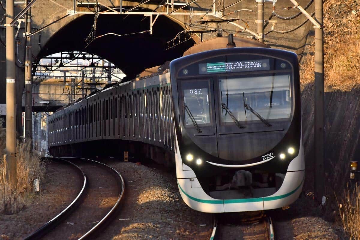 東急田園都市線の列車（写真提供：東急）