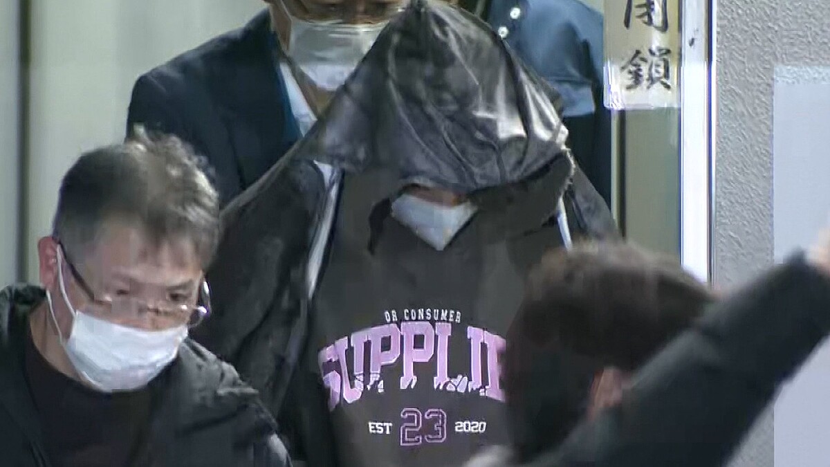 逮捕された羽月隆太郎容疑者 ゾンビたばこは「自分のものではない」