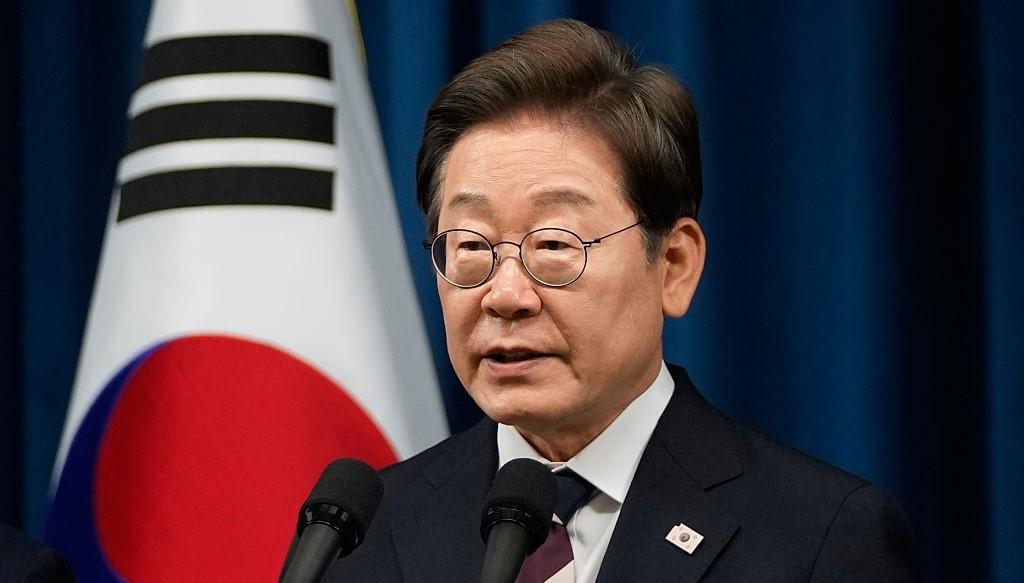 韓国で政権交代、「韓国史上初プロサッカークラブ出身の大統領」と報道