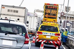 �֤���������Ρġ� ��®��ʬ���ǡַ��͡���ž�� NEXCO���ֶ��ݤξ��ͻ��Ρױ�����ơ� ���ʤ����𤷤����Ѥʤ��Ȥˡ� ���ä���10�áɤ��祯��å��� �����ϲ����ä���