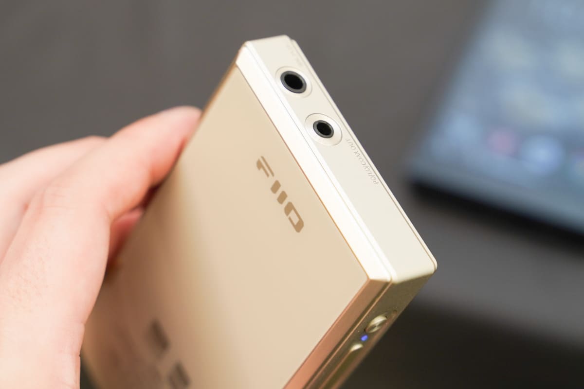 FIIOから新たなハイコスパDAP「M21」、ポータブルラジオ「RR11」も開発