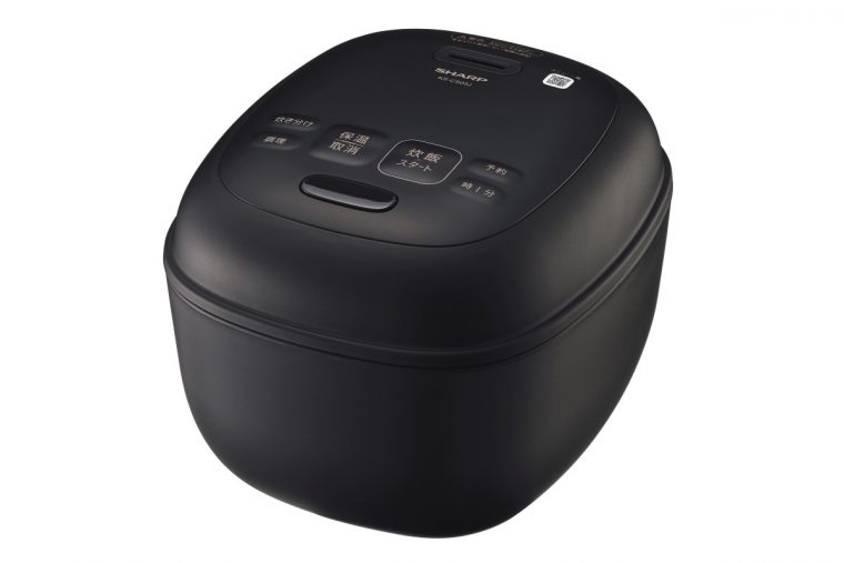 「置いて絵になる」新デザインを採用 単身世帯向けの3合炊き炊飯器