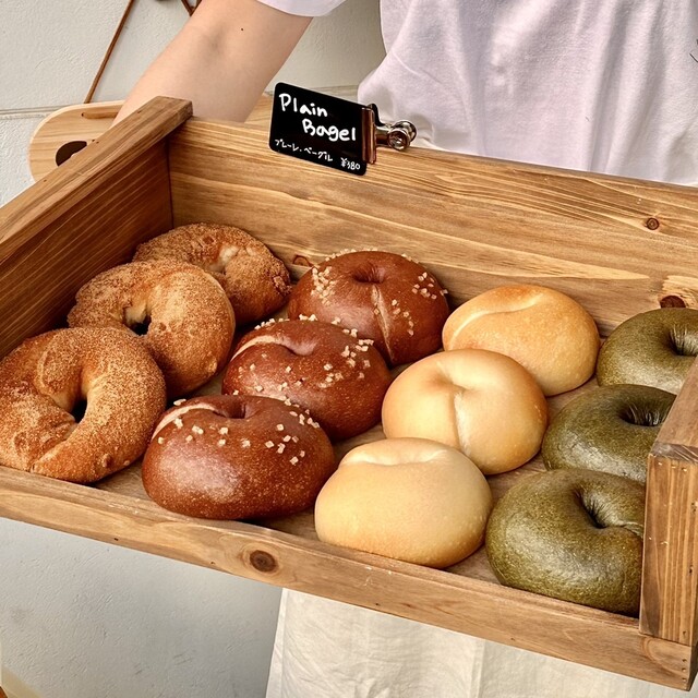
			もちもち食感がたまらない！ 1年以内にオープンした、ベーグルが楽しめる話題店8選
		