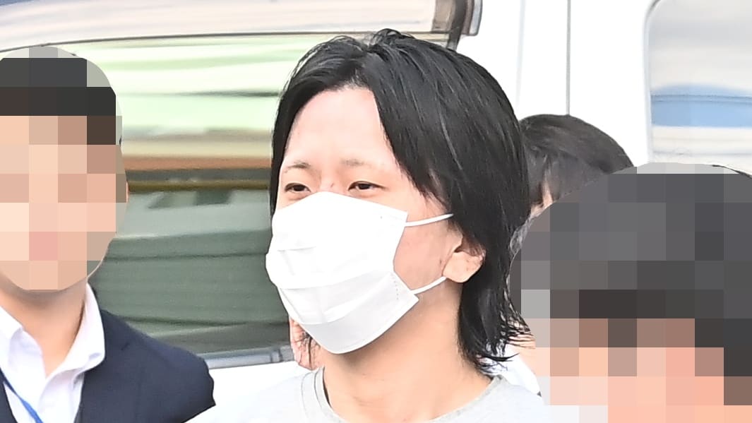 「毎日写真を送って」と14歳少女に要求 元V系バンドボーカルの実態