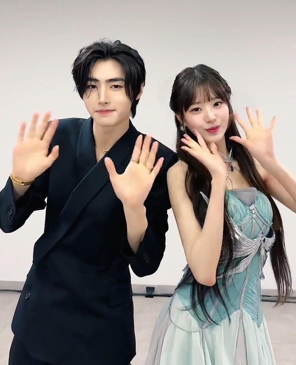 IZONE ゲーム・おもちゃ・グッズ 裕*様 チャン・ウォニョン 公式 生