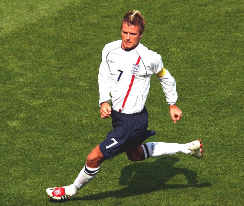 南野拓実、adidas新スパイクの“ベロ”に惚れる！「めちゃくちゃ