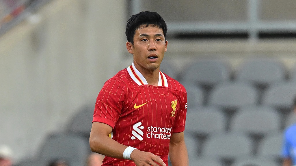 リヴァプール　ユニフォーム　遠藤航　サラー　ファン　ダイク　マクハリスター リヴァプール ユニフォーム 遠藤航 サラー ファン ダイク マクハリ