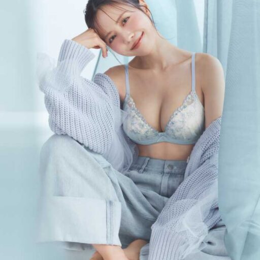 ��AMOSTYLE BY Triumph�פ˿����� ���Ϥ褵�Ż�Υ�󥸥��꡼������