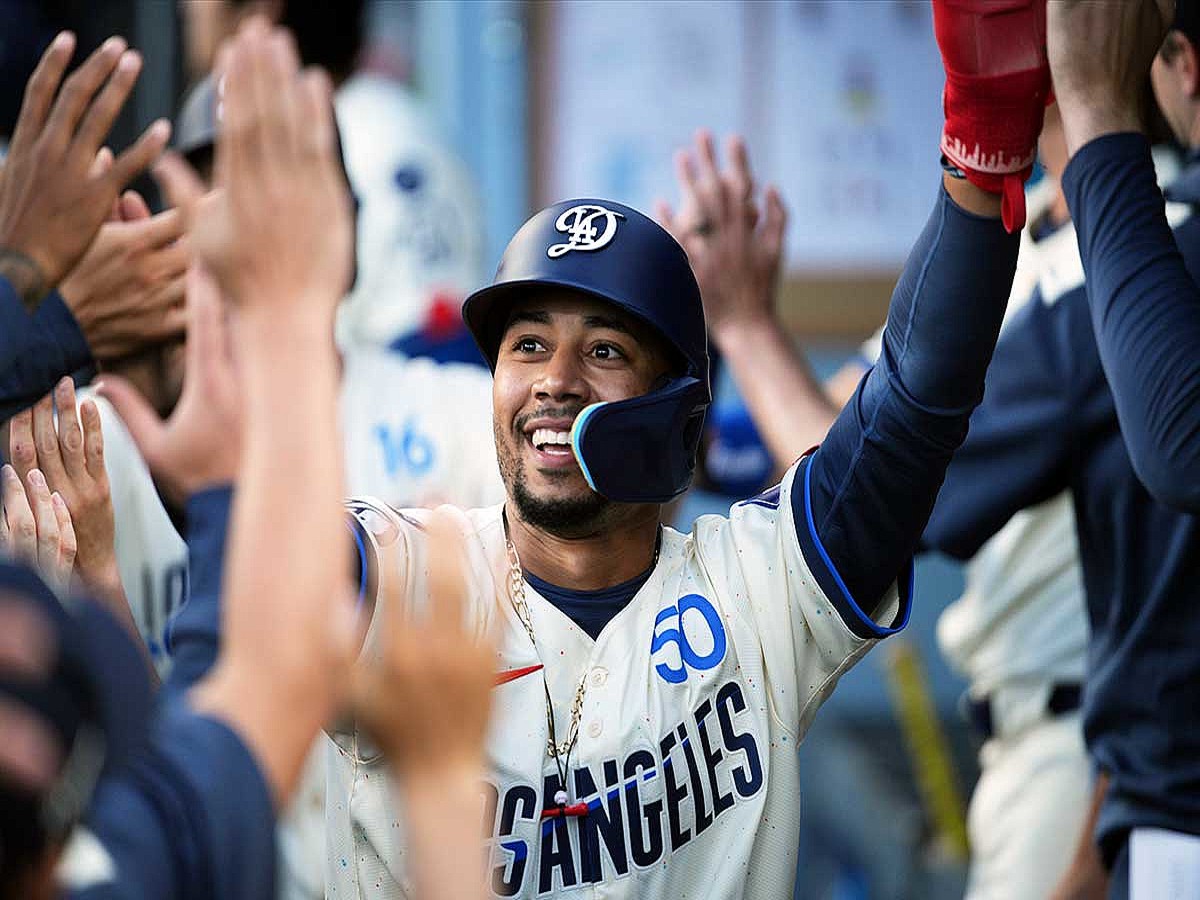 【MLB】「新しいことを学ぼうとしている」ベッツ、山本由伸の“やり投げトレーニング”を取り入れる……矢田修氏に指導求め、打撃復活を目指す ...