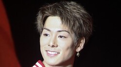 キングカズの次男・三浦孝太、来日したブラジル代表ヴィニシウスらと対面！