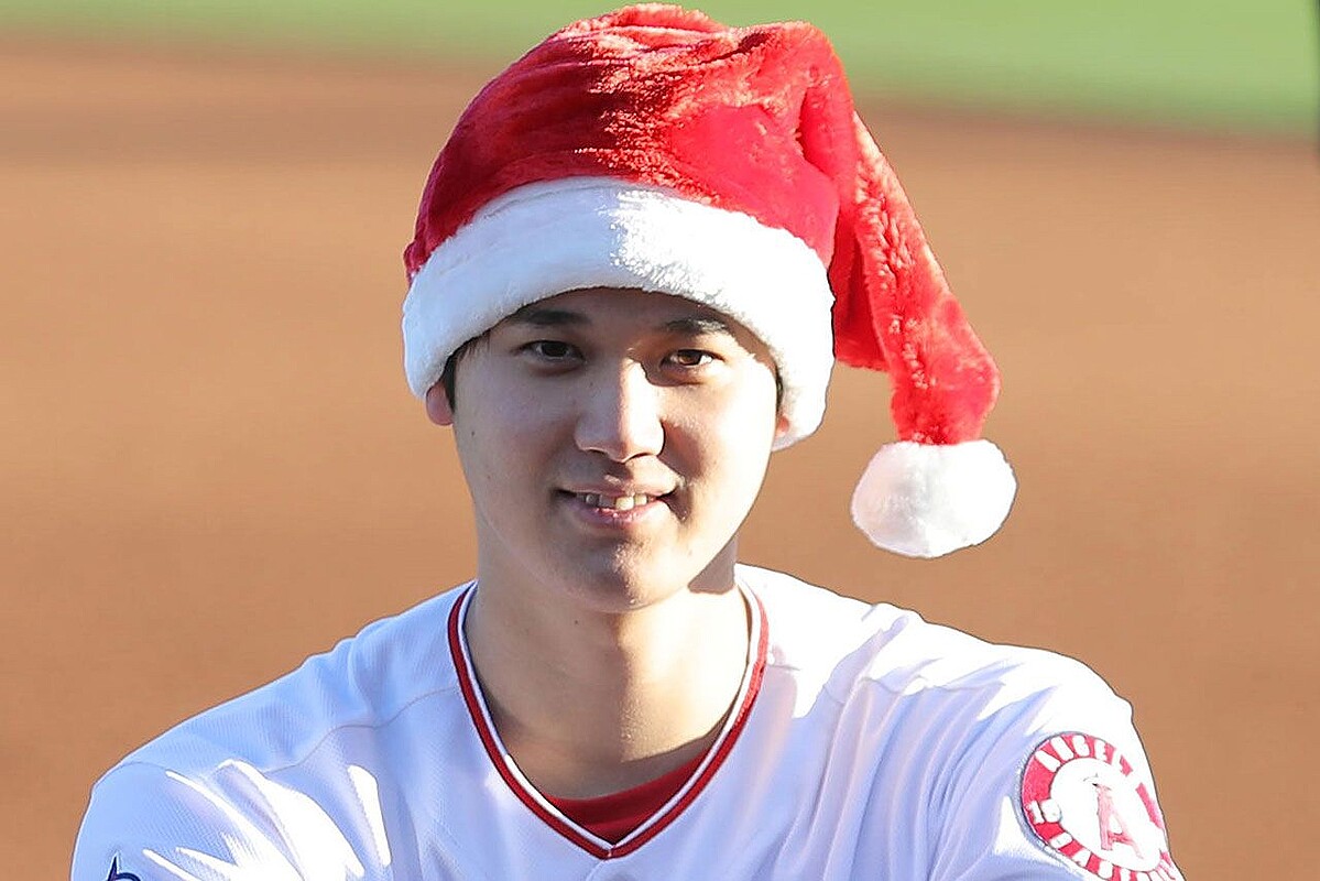大谷翔平、娘と迎える初めてのクリスマス 米国流は「家族写真を送り合う」