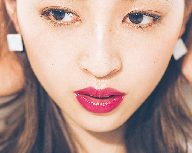 画像 その口紅 似合ってない あか抜け顔を作る 赤リップの塗り方 3選 2 15 Peachy ライブドアニュース