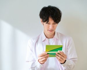 「美人がいい。でも年収400万円では…」39歳男性がデート3回目までに断られる“本当の理由”