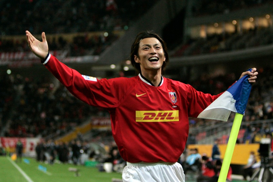 浦和でプレーした永井雄一郎【写真：ロイター/アフロ】