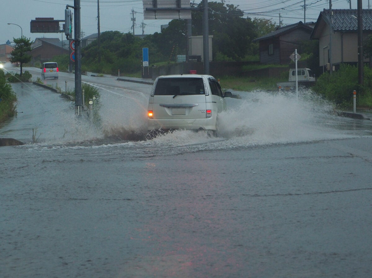 「レベル5大雨特別警報」が発表された際の注意点は?(画像はイメージ)