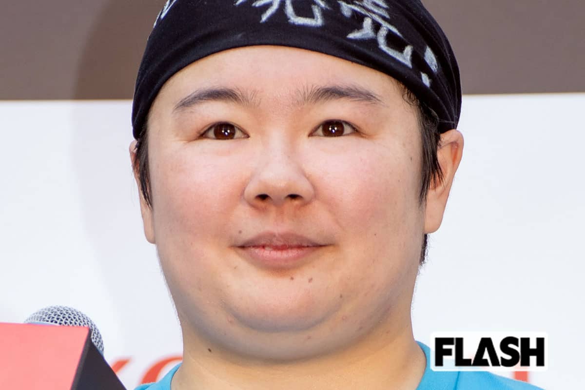 お笑い芸人のやす子