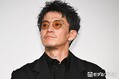 小栗旬（C）モデルプレス