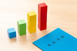 �����ϡ�ʿ�Ѽ�̿80�СפʤΤˡ�ǯ����70�Ф���������פȤ����㡣10ǯ�ۤɤ����������ʤ��ʤ��»�ɤ��Ȼפ��ΤǤ������ַ����������������פʤ�����ʤ��ΤǤ��礦����