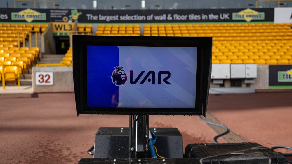 IFAB、VARと主審との議論をライブ中継検討か