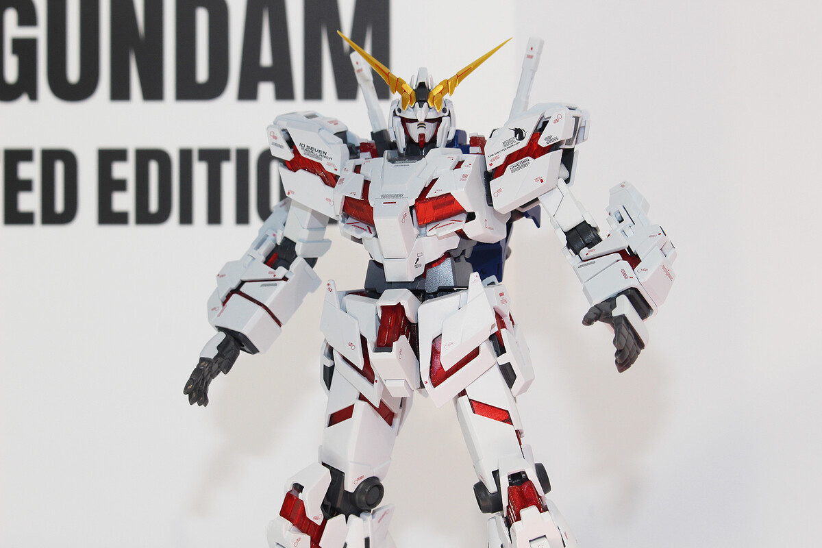 魂ストア限定アイテム「GUNDAM FIX FIGURATION METAL COMPOSITE