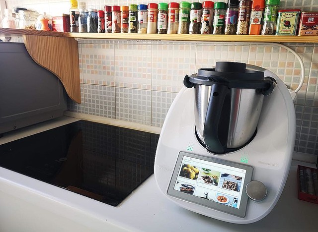 20秒に1台売れてます! 欧州で圧倒的人気の万能調理器「サーモミックス