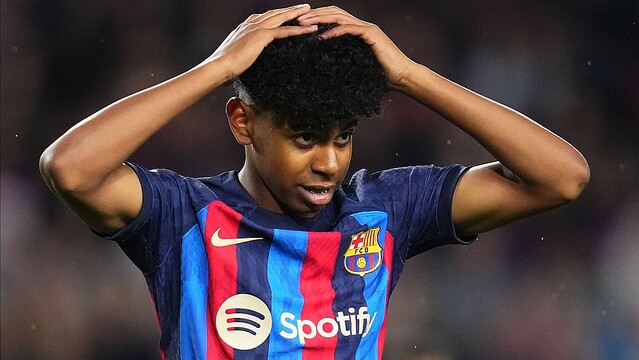 悲しみのスタンディングオベーションと、１５歳新星のバルサデビュー