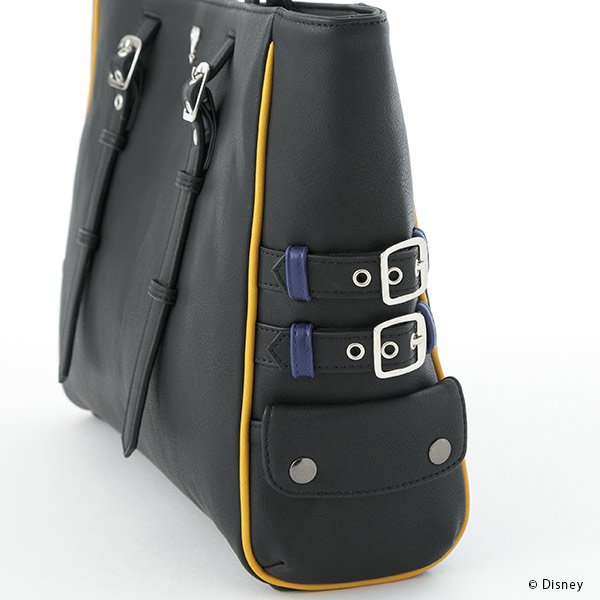 KINGDOM HEARTS SuperGroupies ソラモデル アウターL KINGDOM HEARTS SuperGroupies ソラモデル アウターL 新品タグ