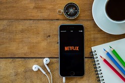 Netflixで英語力アップ おすすめのnetflixオリジナル作品3選 ライブドアニュース