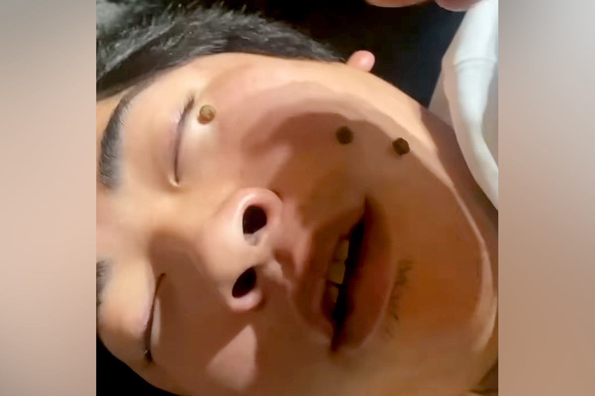 酔った友人の「いびき」の対処法